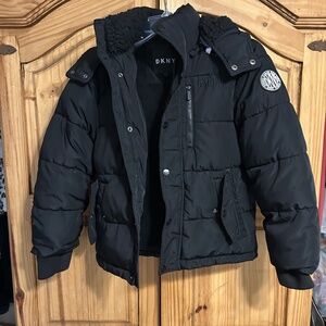 DKNY Women’s Hooded Front zip puffer coat with hood